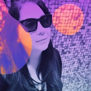 Meet your Posher, Nina